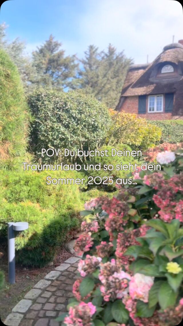 So könnte dein Sommer 2025 aussehen 😍

Zu sehen ist das Traumaus „Horizont“ in Keitum. Buchbar auf unserer Website👌🏼
…und natürlich die unübertreffliche Schönheit der Sylter Natur😉🌾